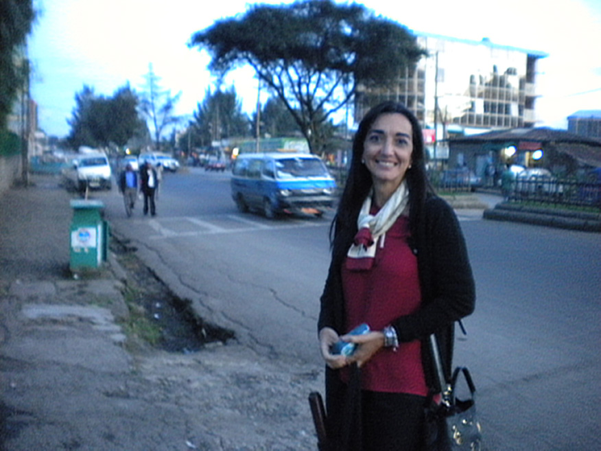 Silvia Sanz en las calles de Addis Abeba (Etiopía)